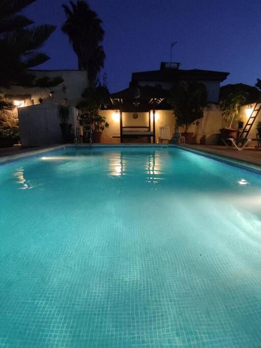 Chalet Con Capacidad Para 8 Personas Chiclana de la Frontera Eksteriør billede