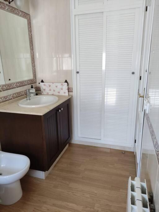 Chalet Con Capacidad Para 8 Personas Chiclana de la Frontera Eksteriør billede